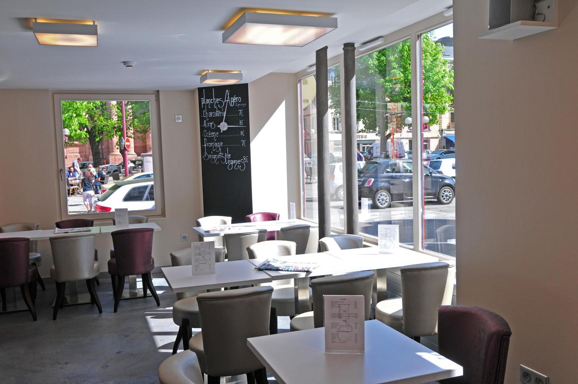 Hotel-Restaurant St-Christophe بلفور المظهر الخارجي الصورة