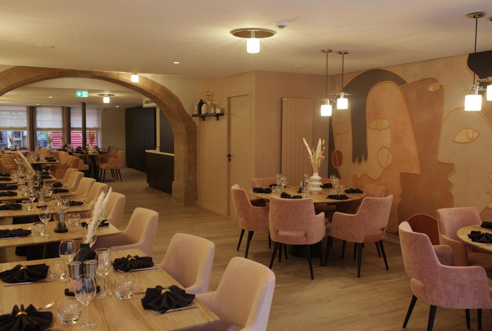 Hotel-Restaurant St-Christophe بلفور المظهر الخارجي الصورة
